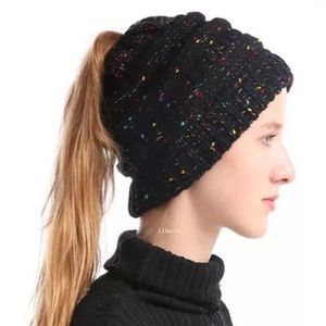 🔥S A L E🔥 Confetti ponytail/messy bun beanie
